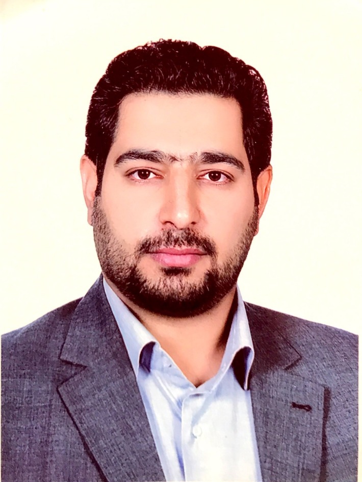 وکیل هادی اکبری