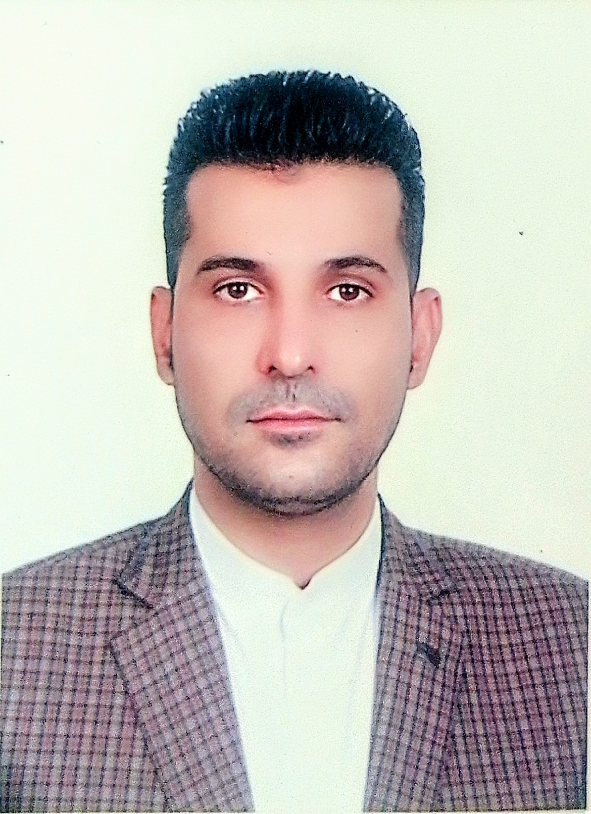 وکیل همراه حسام پورناصری