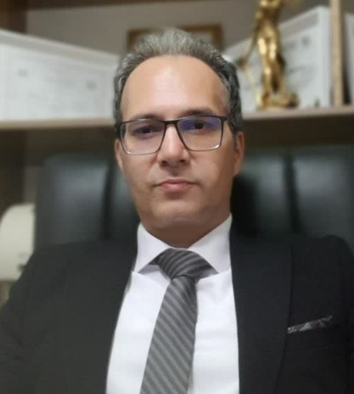 وکیل و مشاور حقوقی مهرداد احسنی