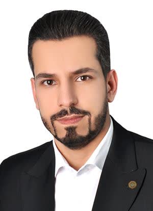 وکیل وحید آسایش نایینی