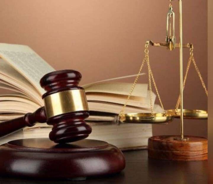 وکیل پایه یک دادگستری