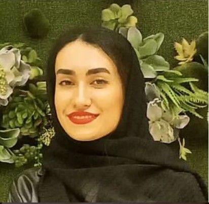 وکیل پایه یک دادگستری زینب کاظمیان