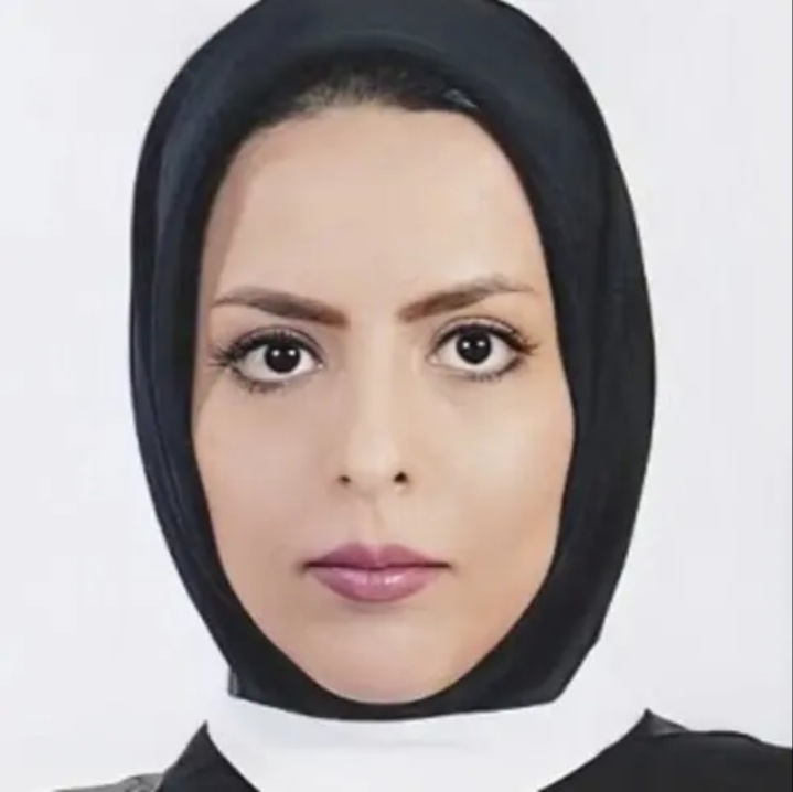 وکیل پایه یک دادگستری زینب کریمی کاشف
