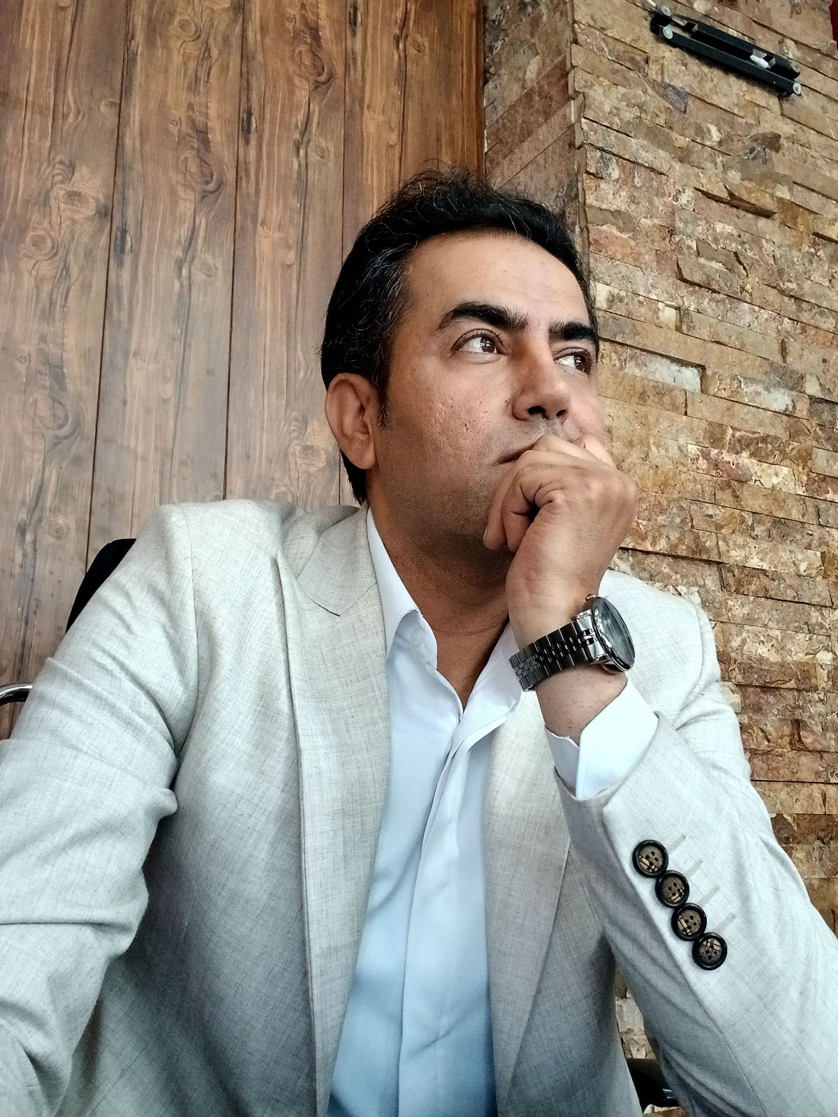 وکیل پایه یک دادگستری سعید محمدی