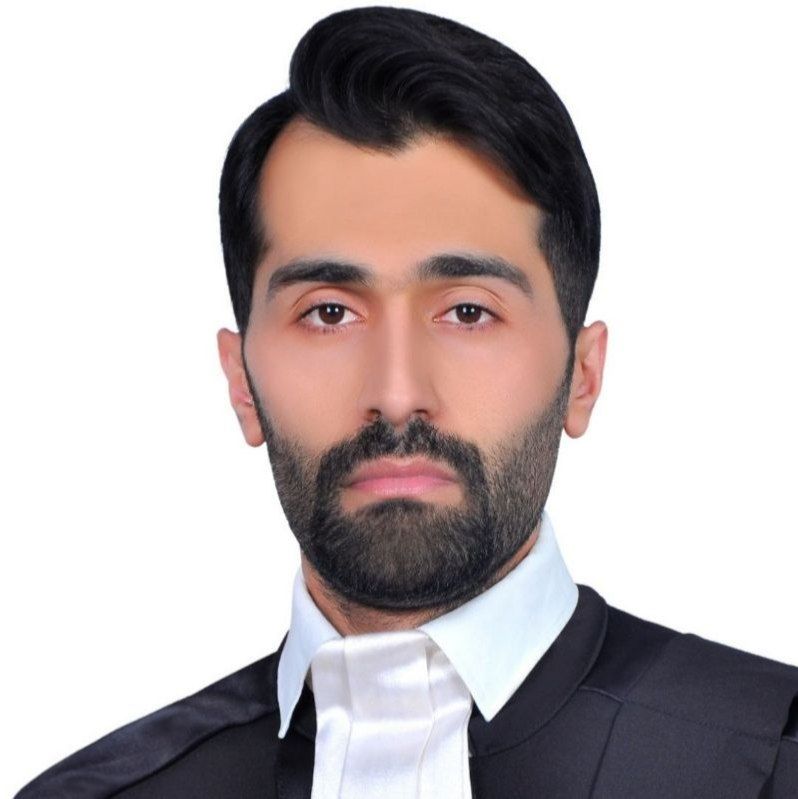 وکیل پایه یک دادگستری سید میلاد حسینی