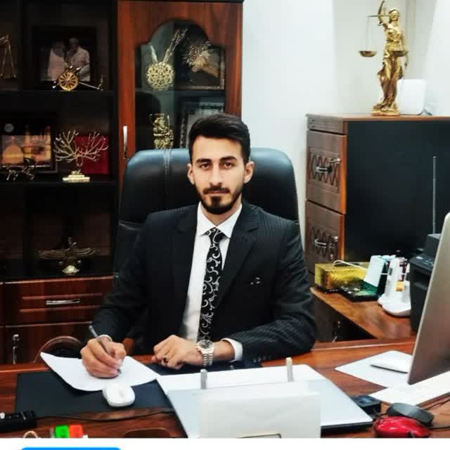 وکیل پایه یک دادگستری قیطرانی