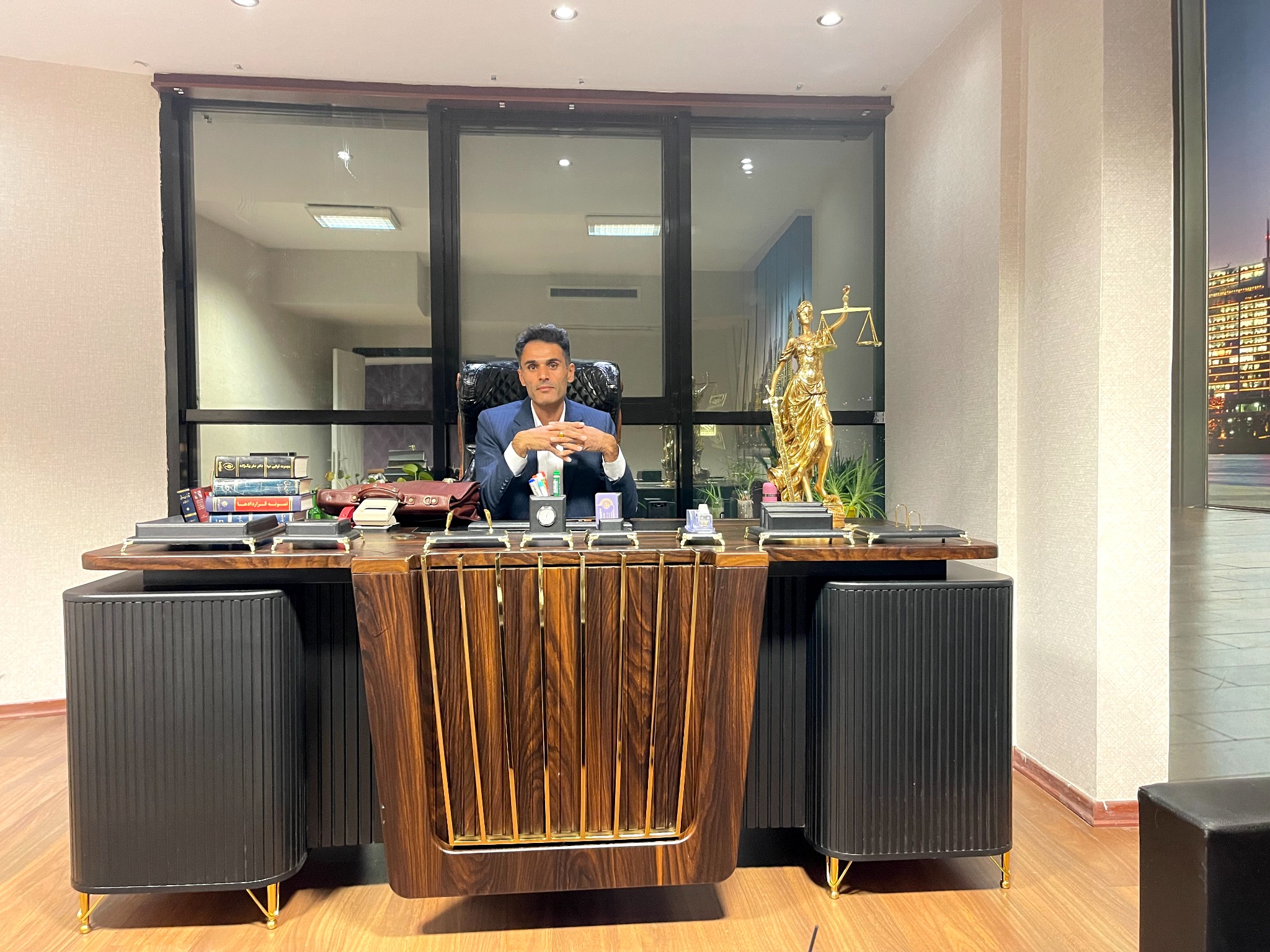 وکیل پایه یک دادگستری محمود قسمی بناب