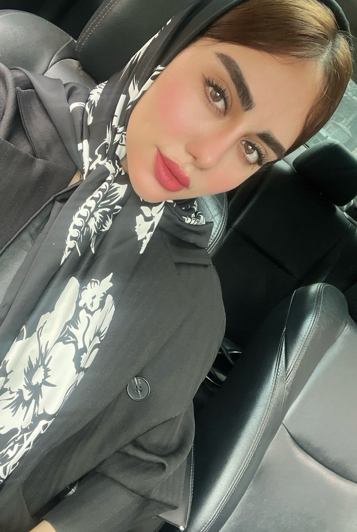 وکیل پایه یک دادگستری محیا حسینی گيلان