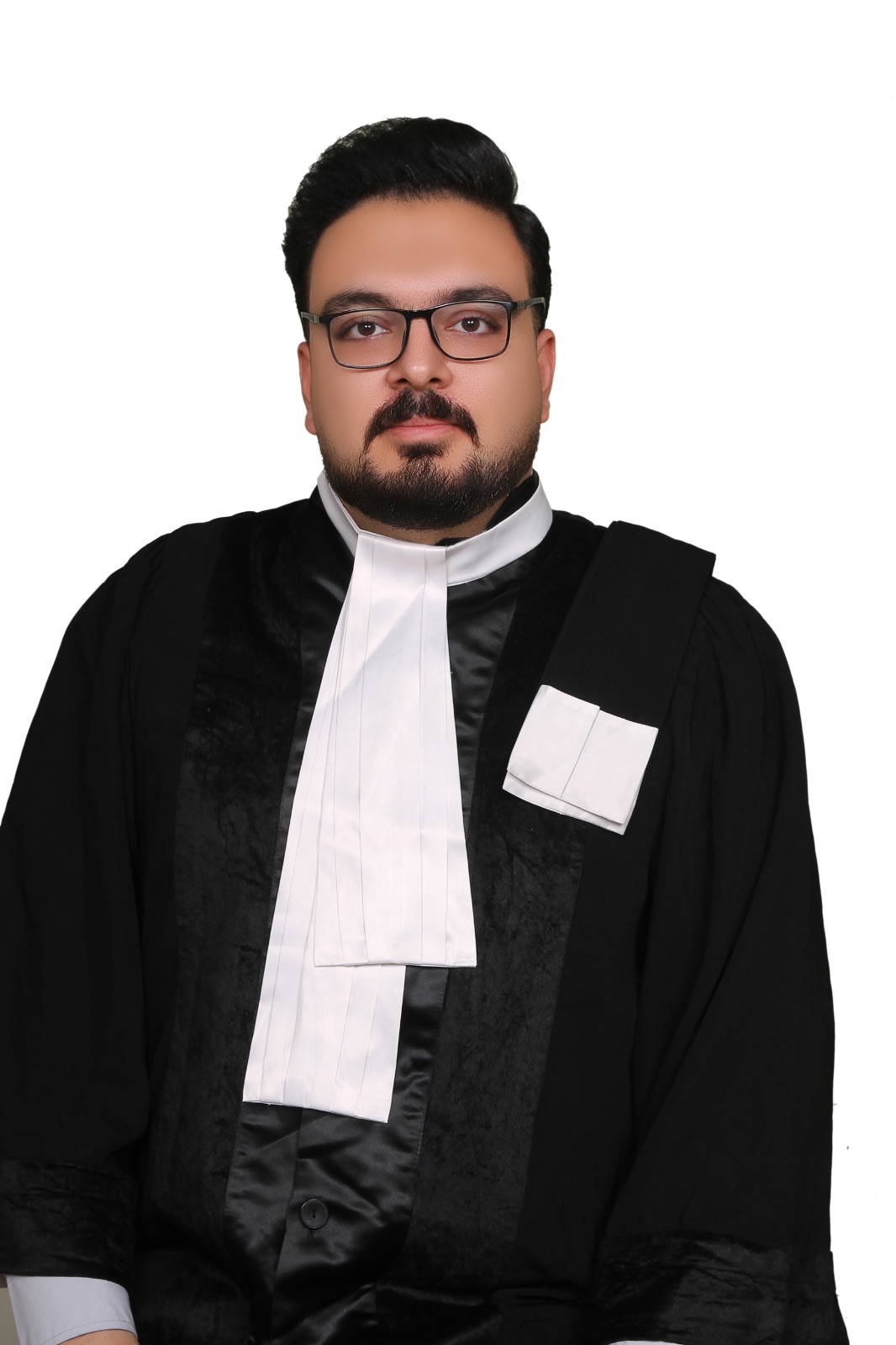 وکیل پایه یک دادگستری