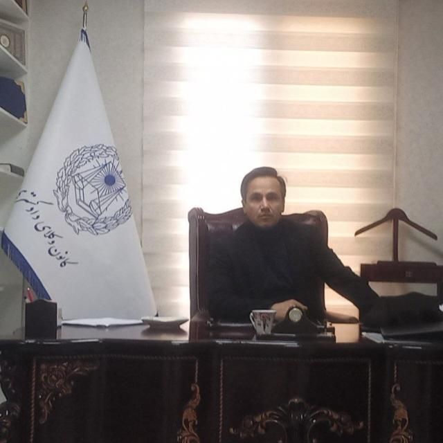 وکیل پایه یک دادگستری