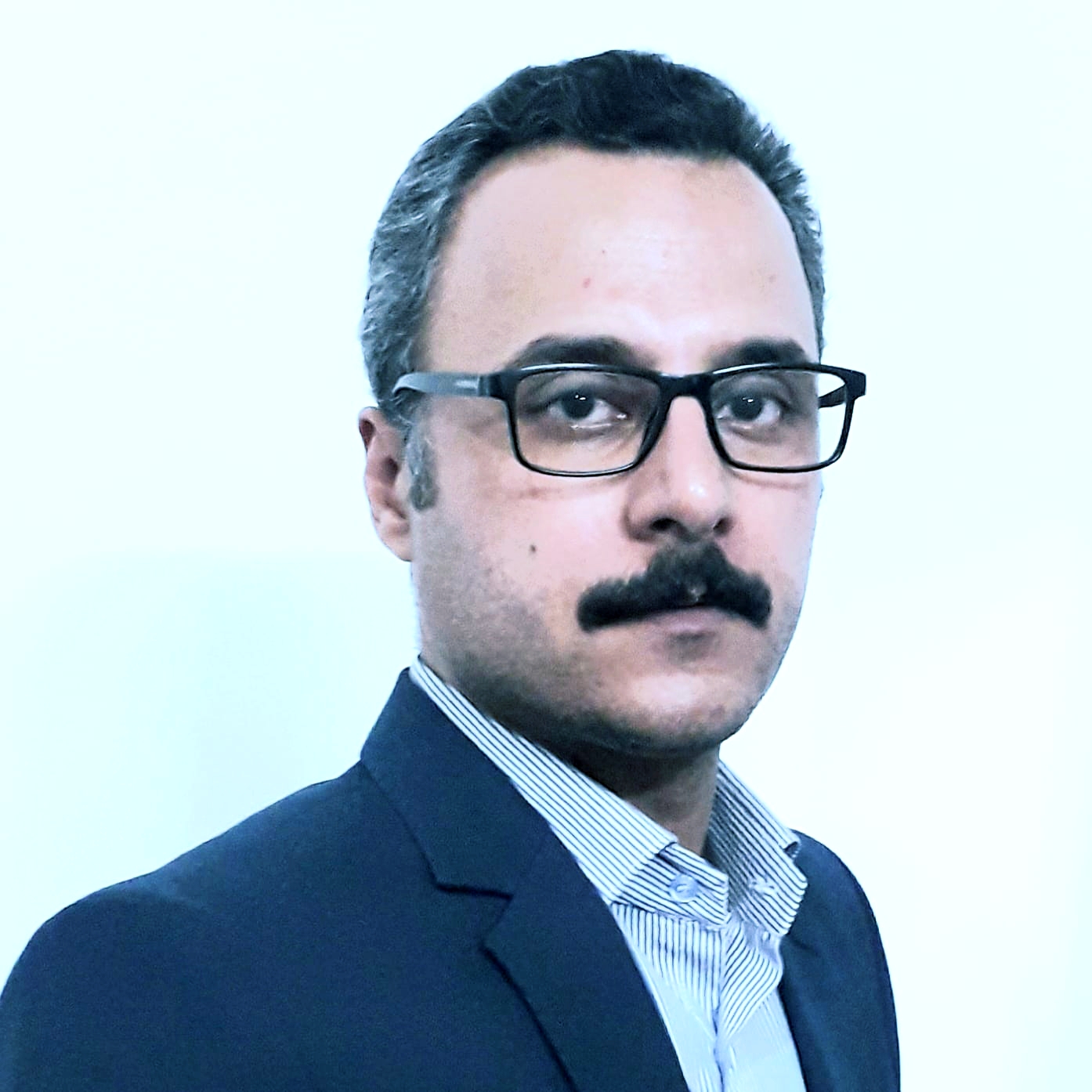 وکیل پایه یک دادگستری یحیی اعظمی