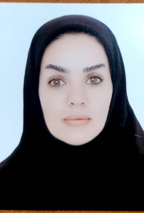 وکیل پونه عزیزی