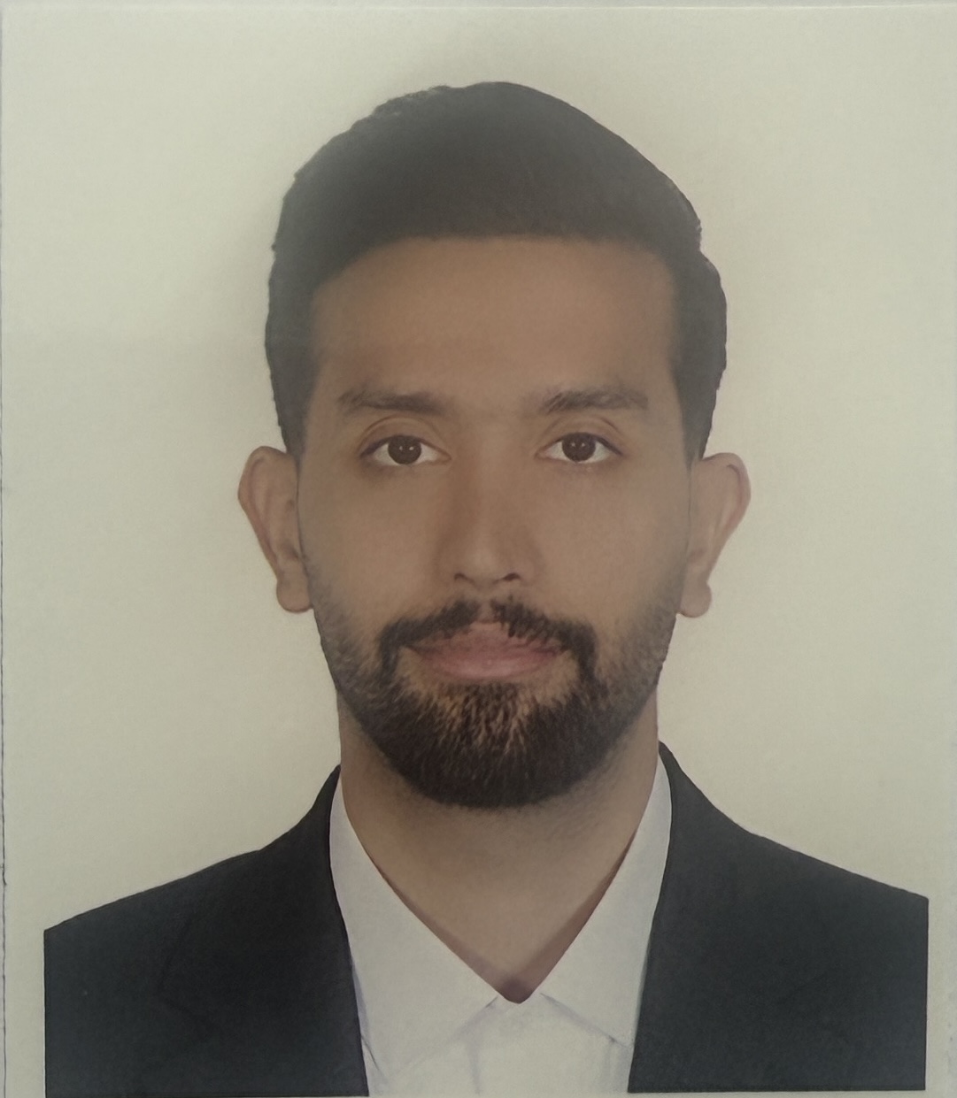 وکیل پویان زادگان
