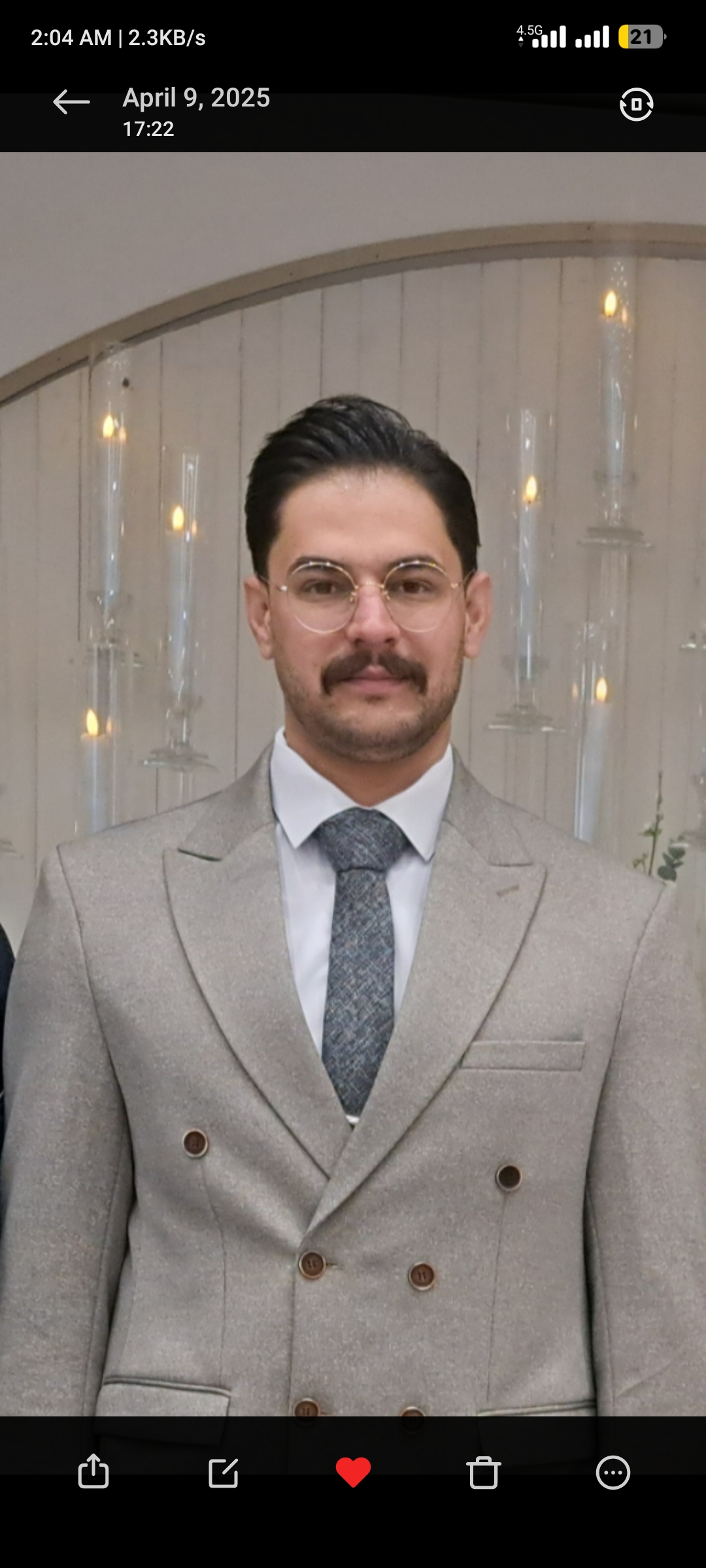 وکیل پژمان قمری