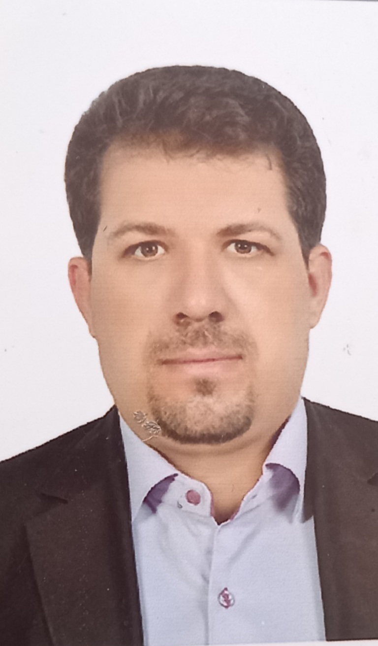 وکیل کریم امیدی