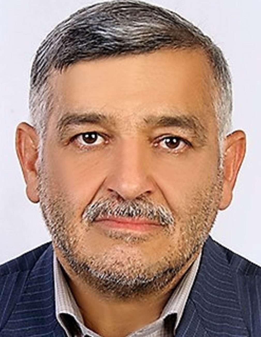 وکیل کورش قدر تی زاده