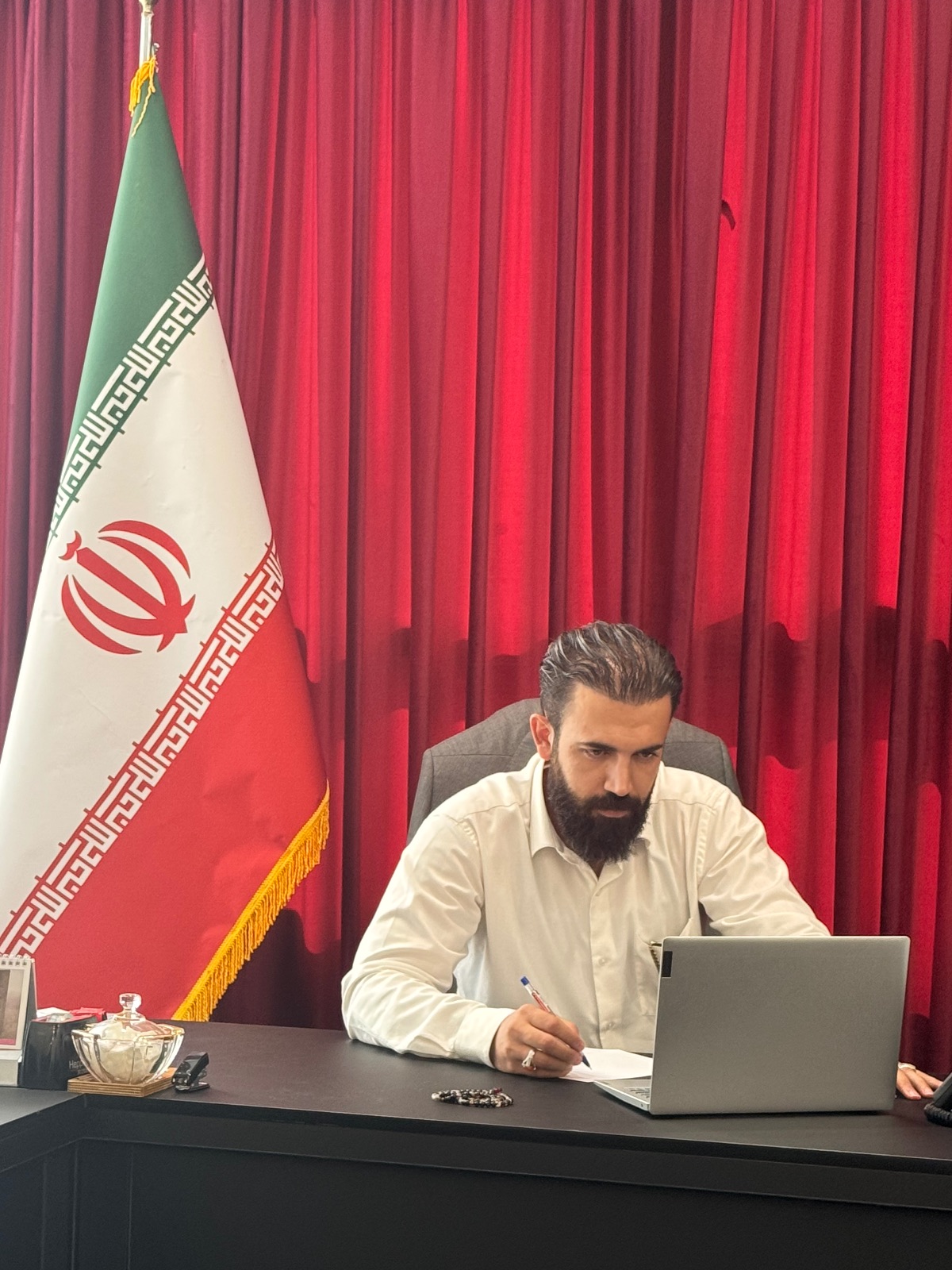 وکیل کیان اکبری