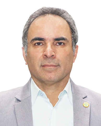 وکیل یزدان روشنائی