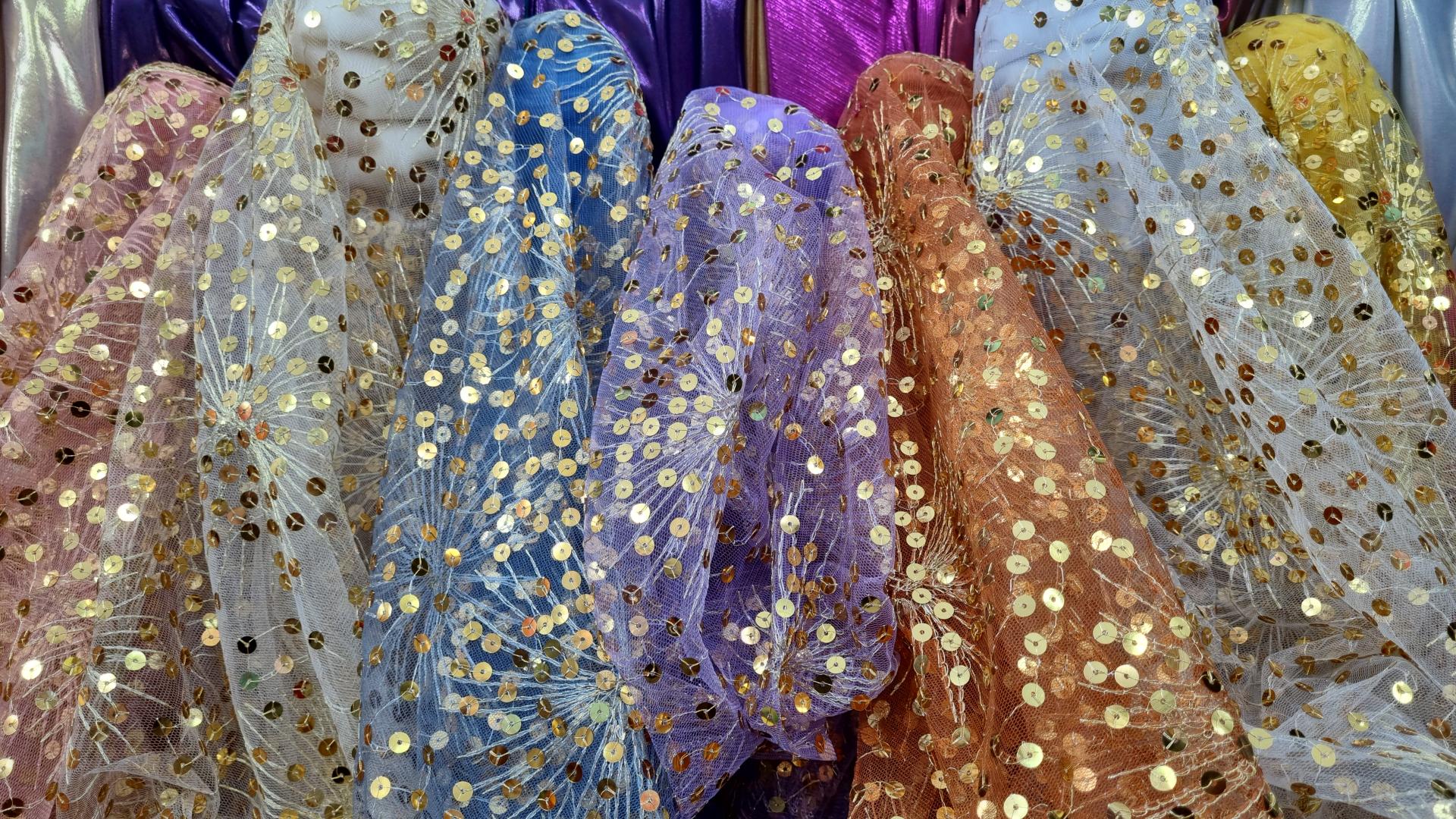 پارچه سرای روژ