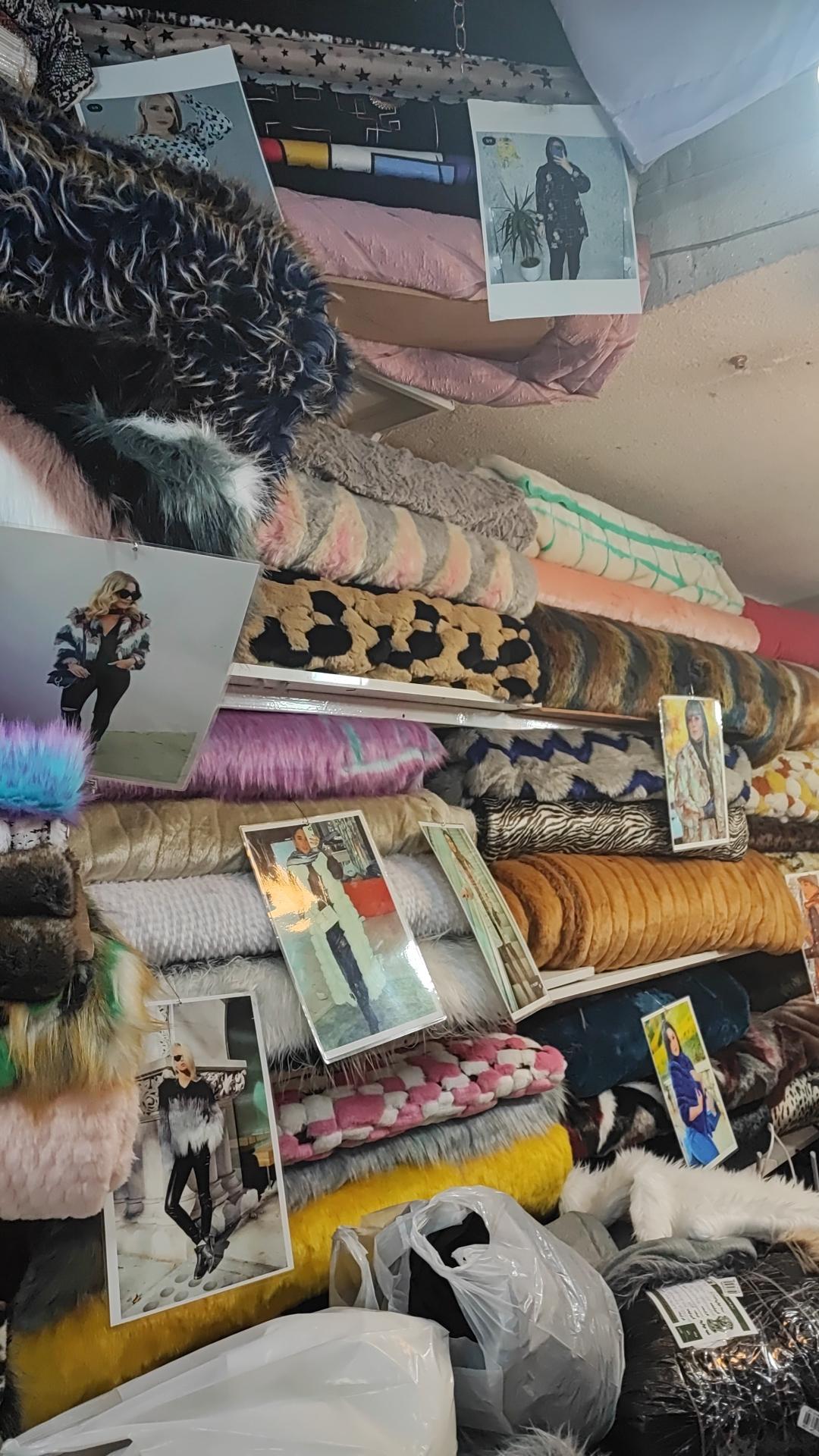 پارچه فروشی صادق سعیدابادی