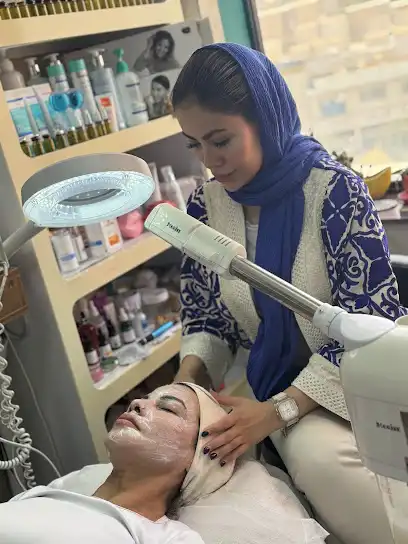 پاکسازی پوست انیس