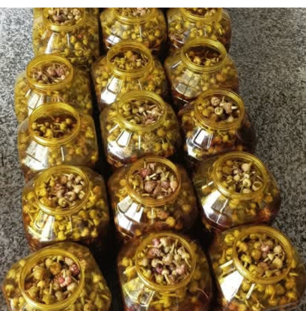 پخش عمده ترشیجات خانگی آزادیان