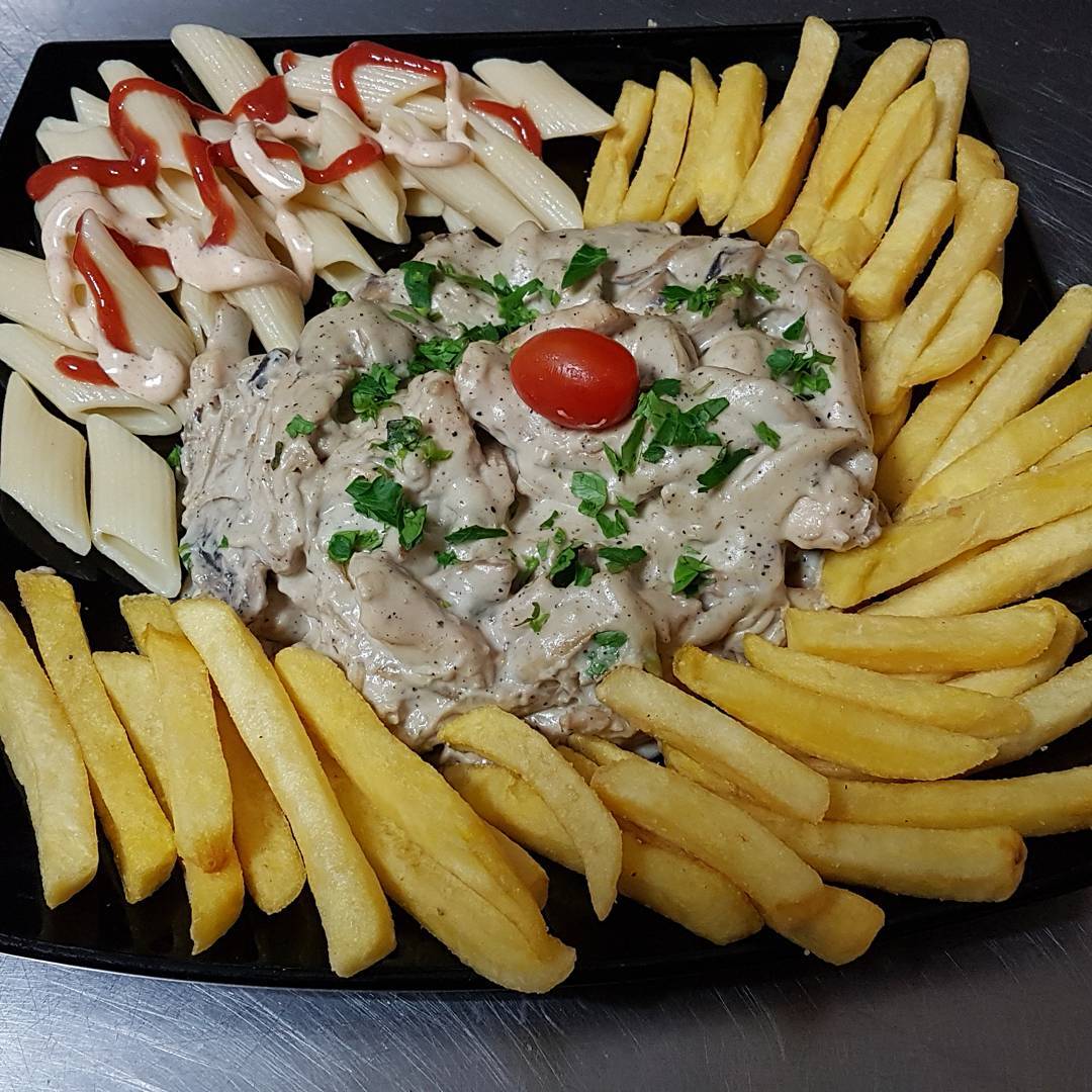 پیتزا کلبه