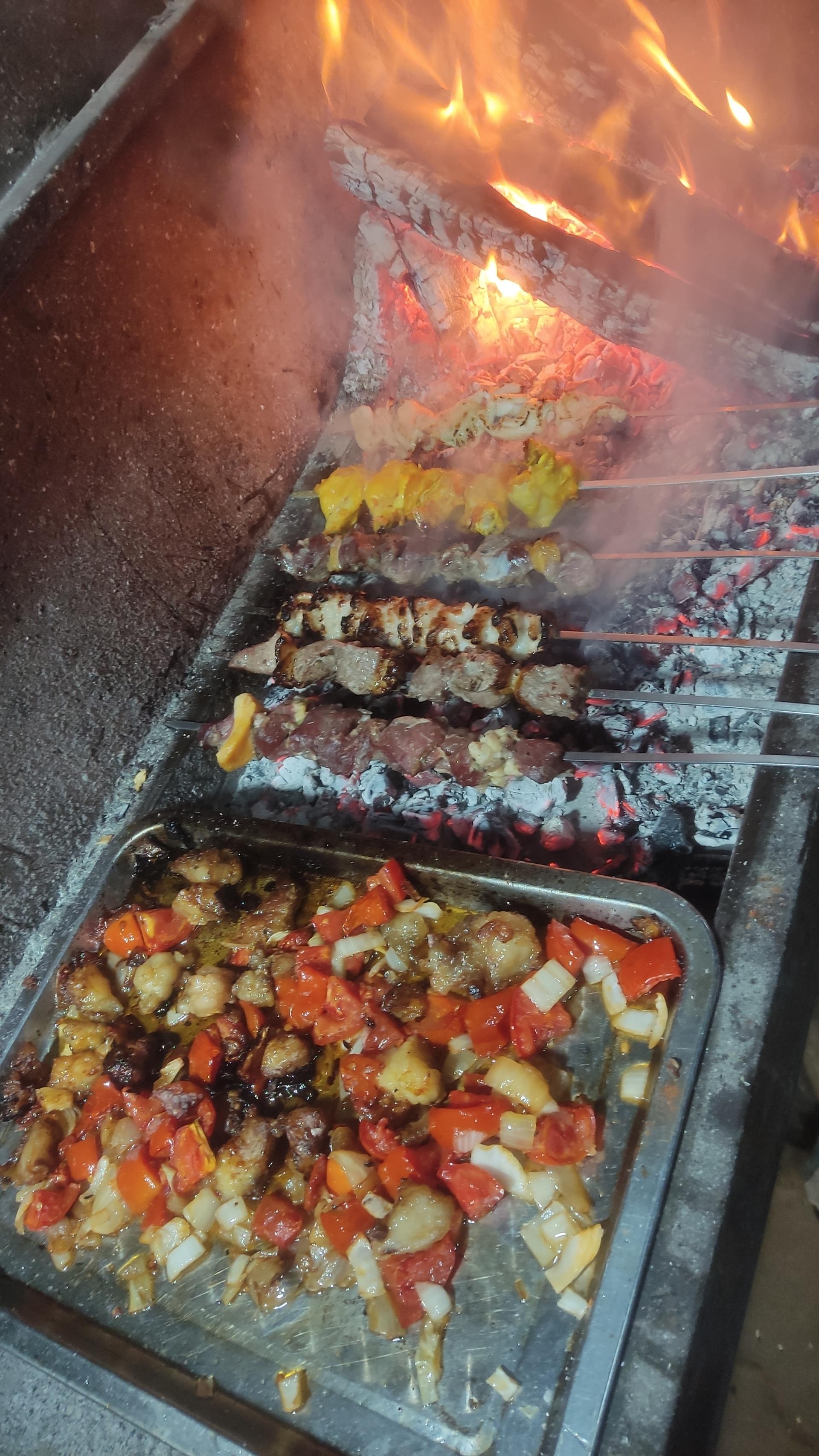 چایخانه خانوادگی خواسته