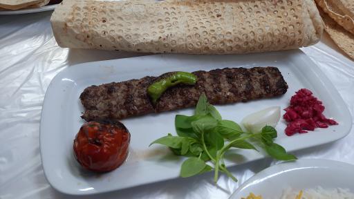 چلو کبابی سنتی بناب