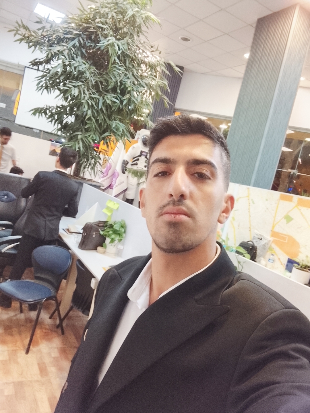 کارشناس تخصصی فروش رهن اجاره بحرانی فر