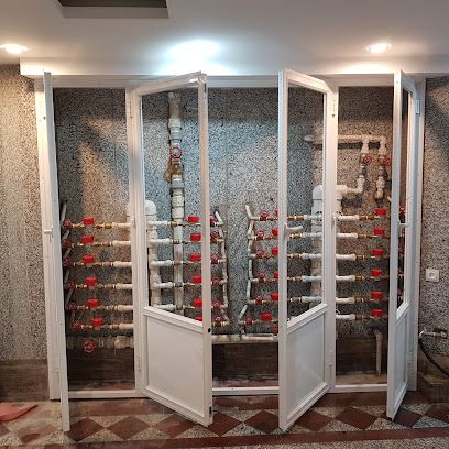 کارگاه درب و پنجره آلومینیوم و توری پلیسه نباتی