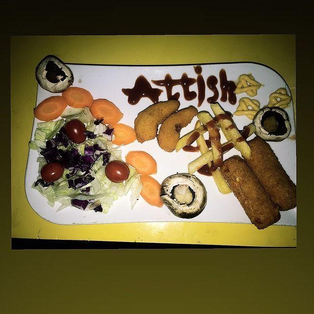کافه آتیش