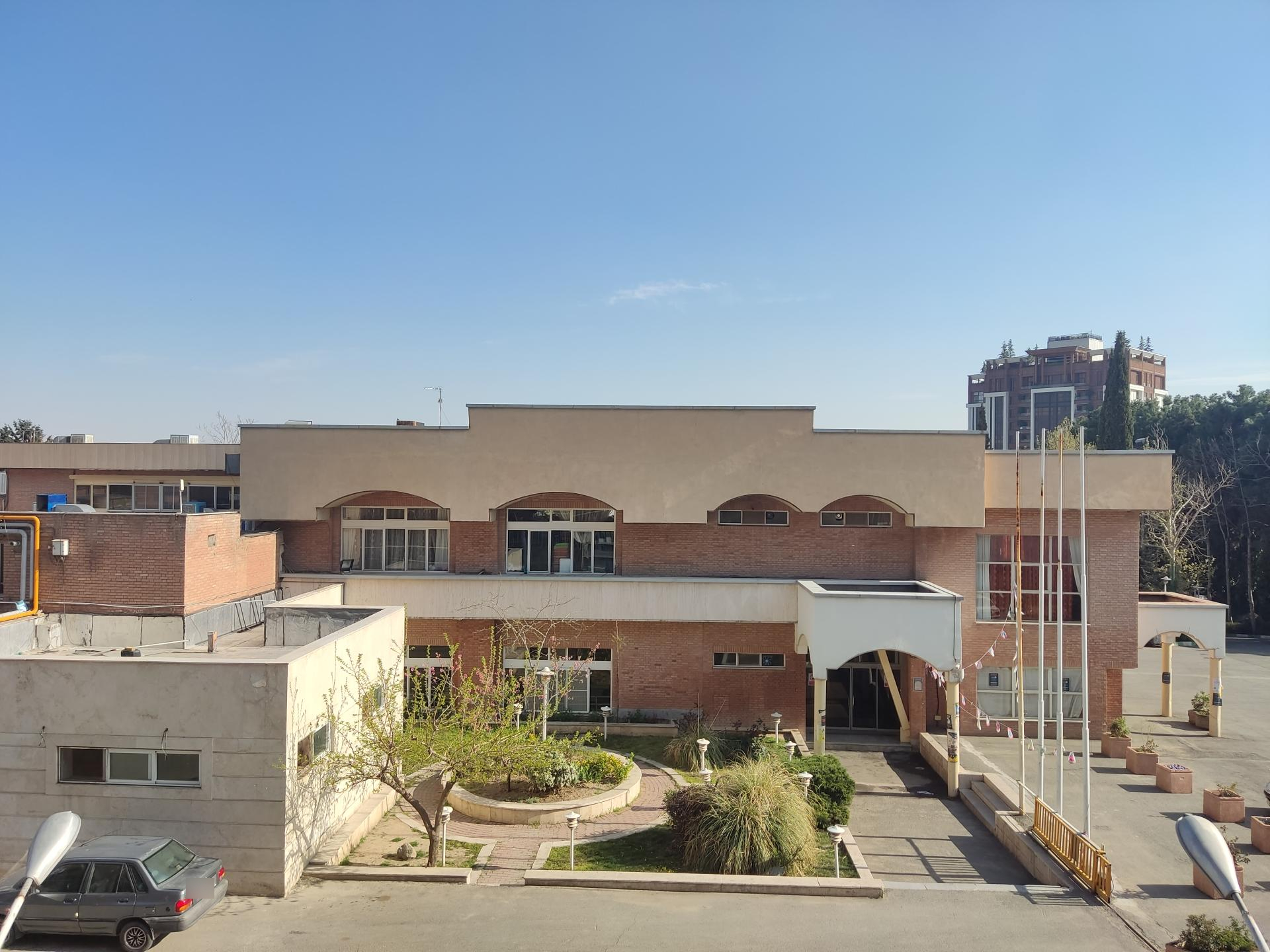 کافه ام
