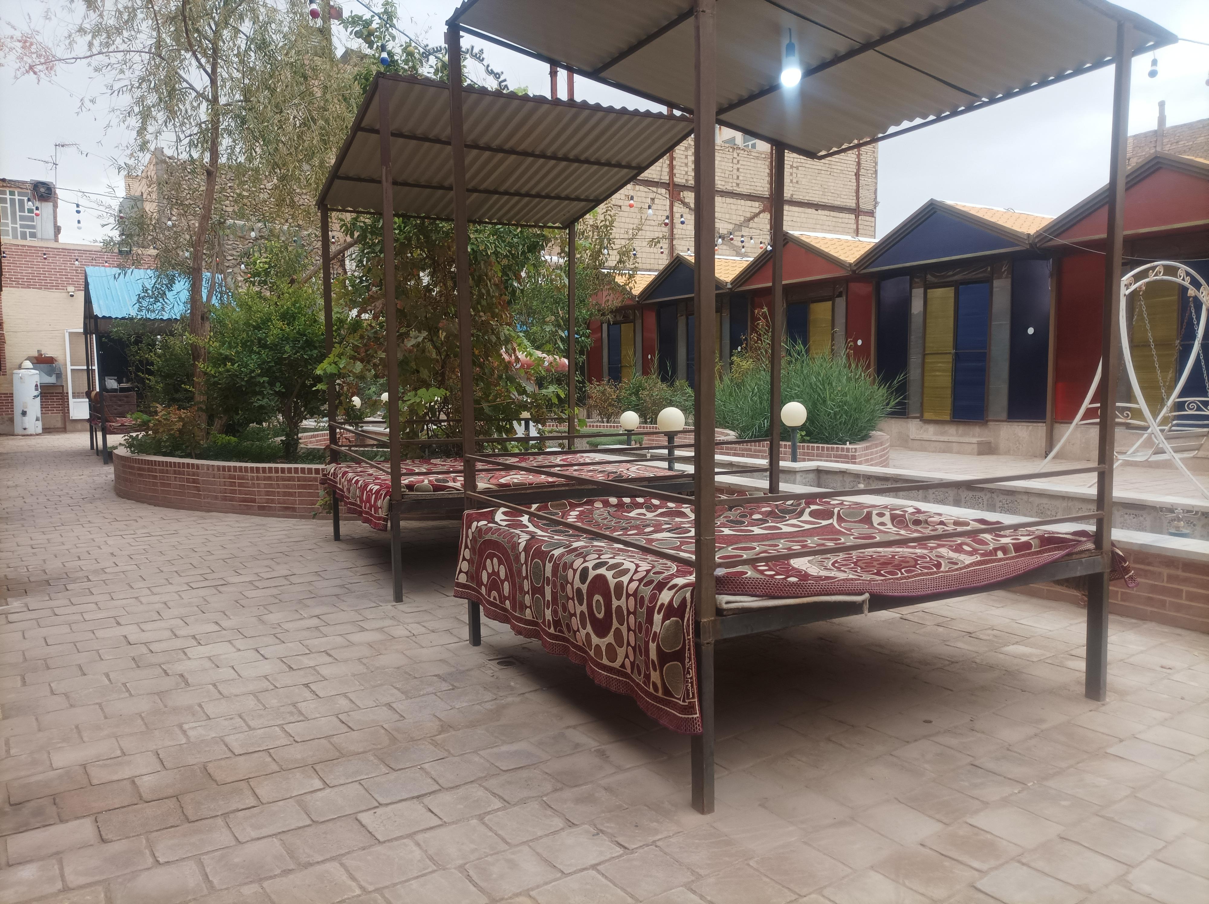 کافه باغ رضوی