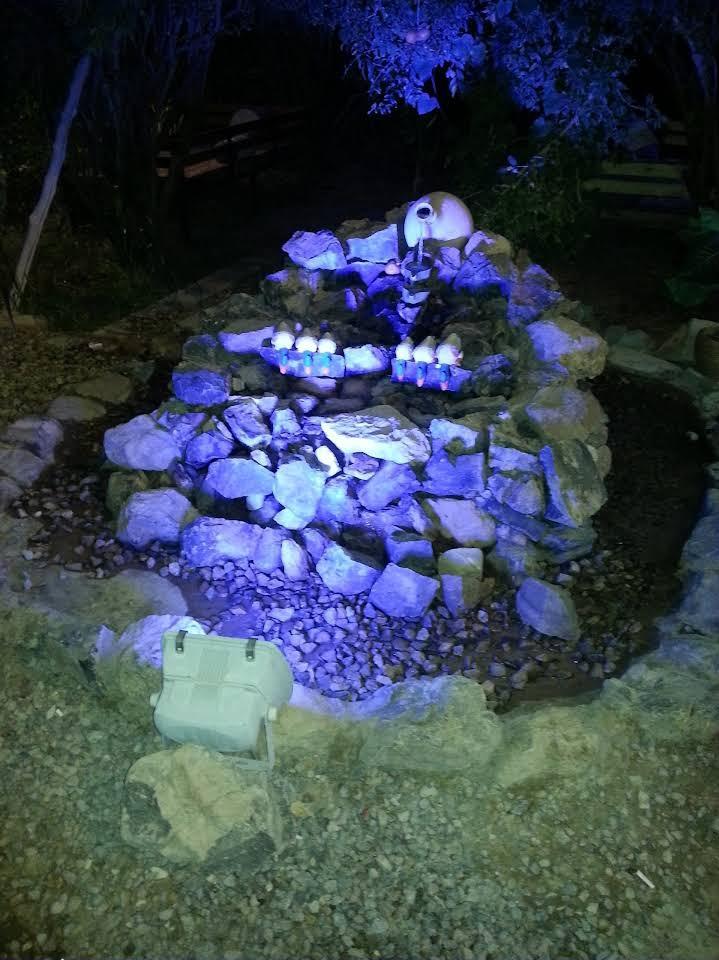 کافه باغ میبد