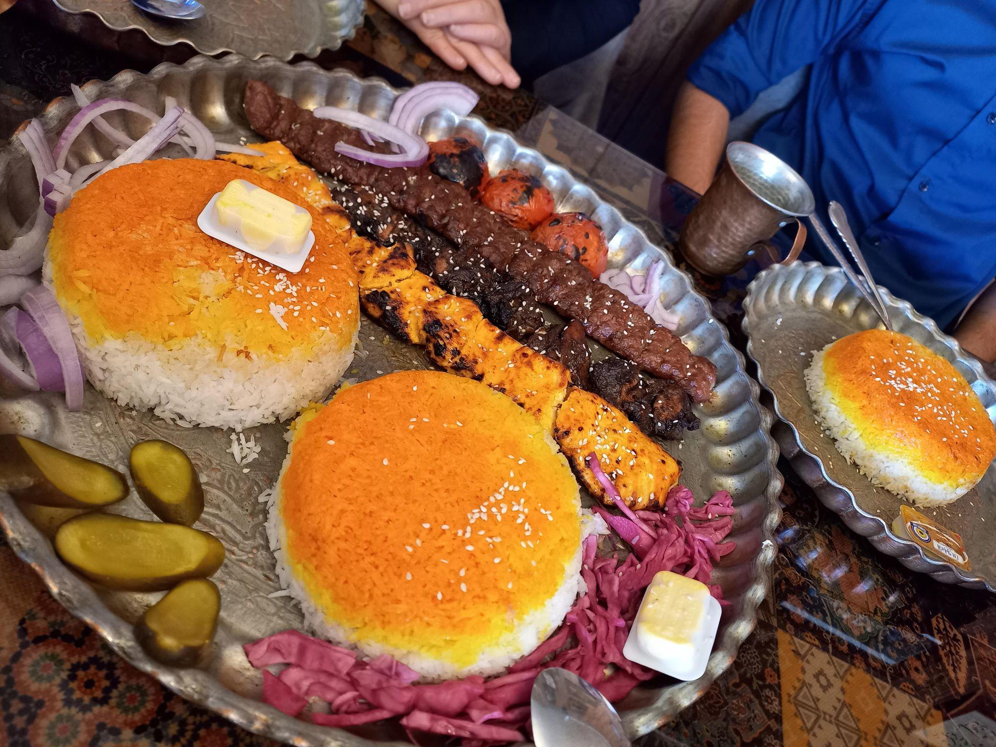 کافه برنا