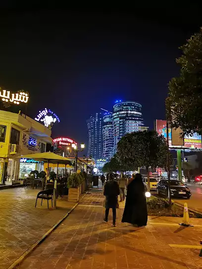 کافه تریا فست فود تاملی
