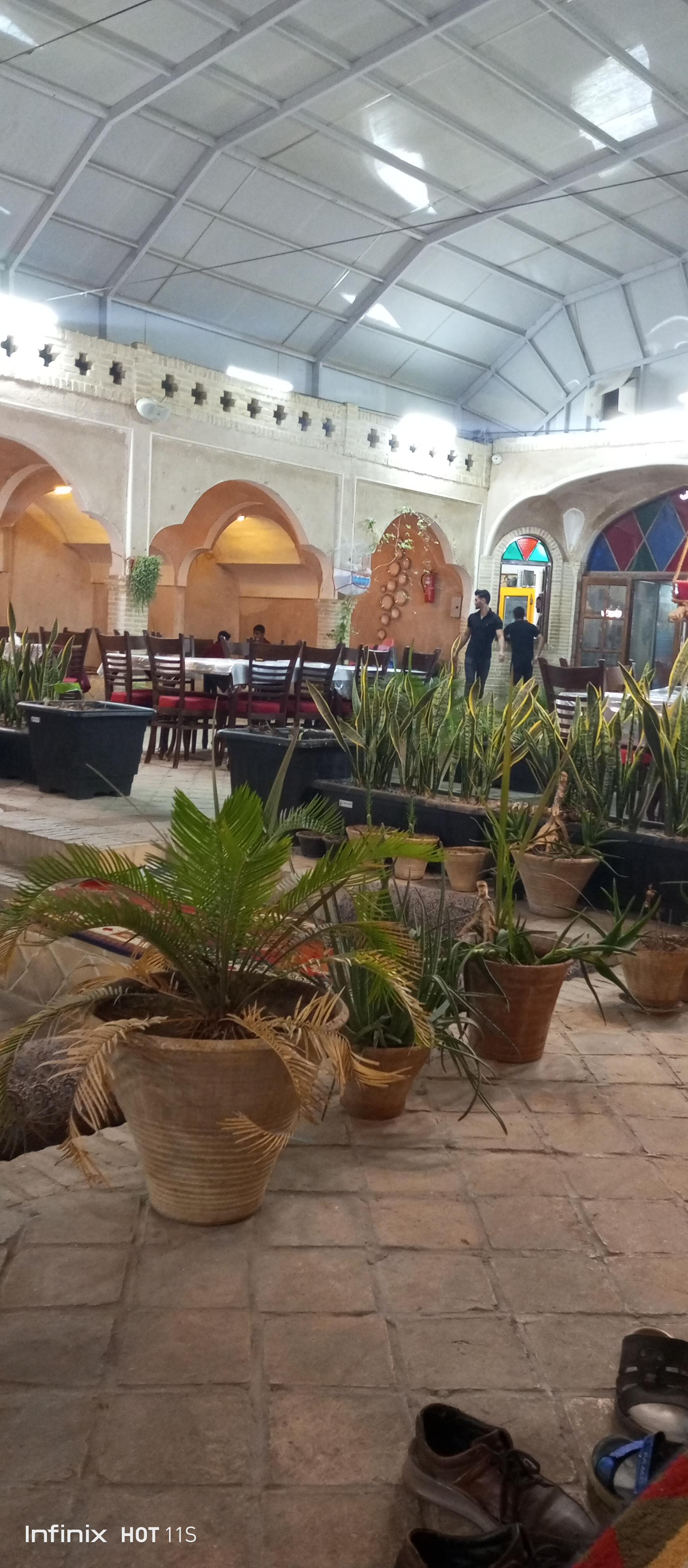 کافه رستوران سنتی ناردون
