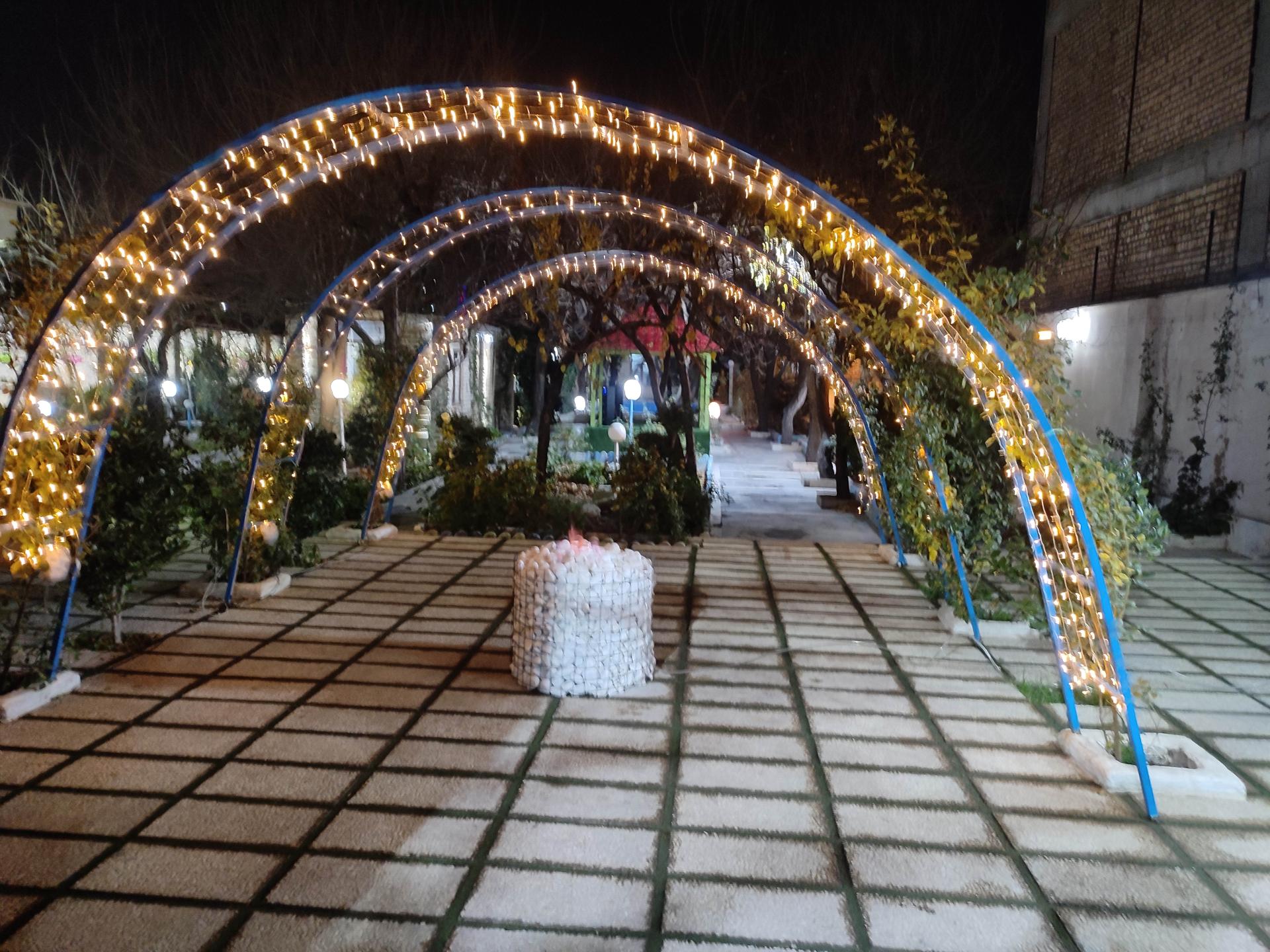 کافه رستوران ناب
