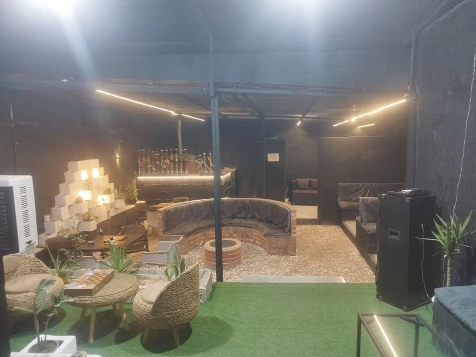کافه صدرا فرخی