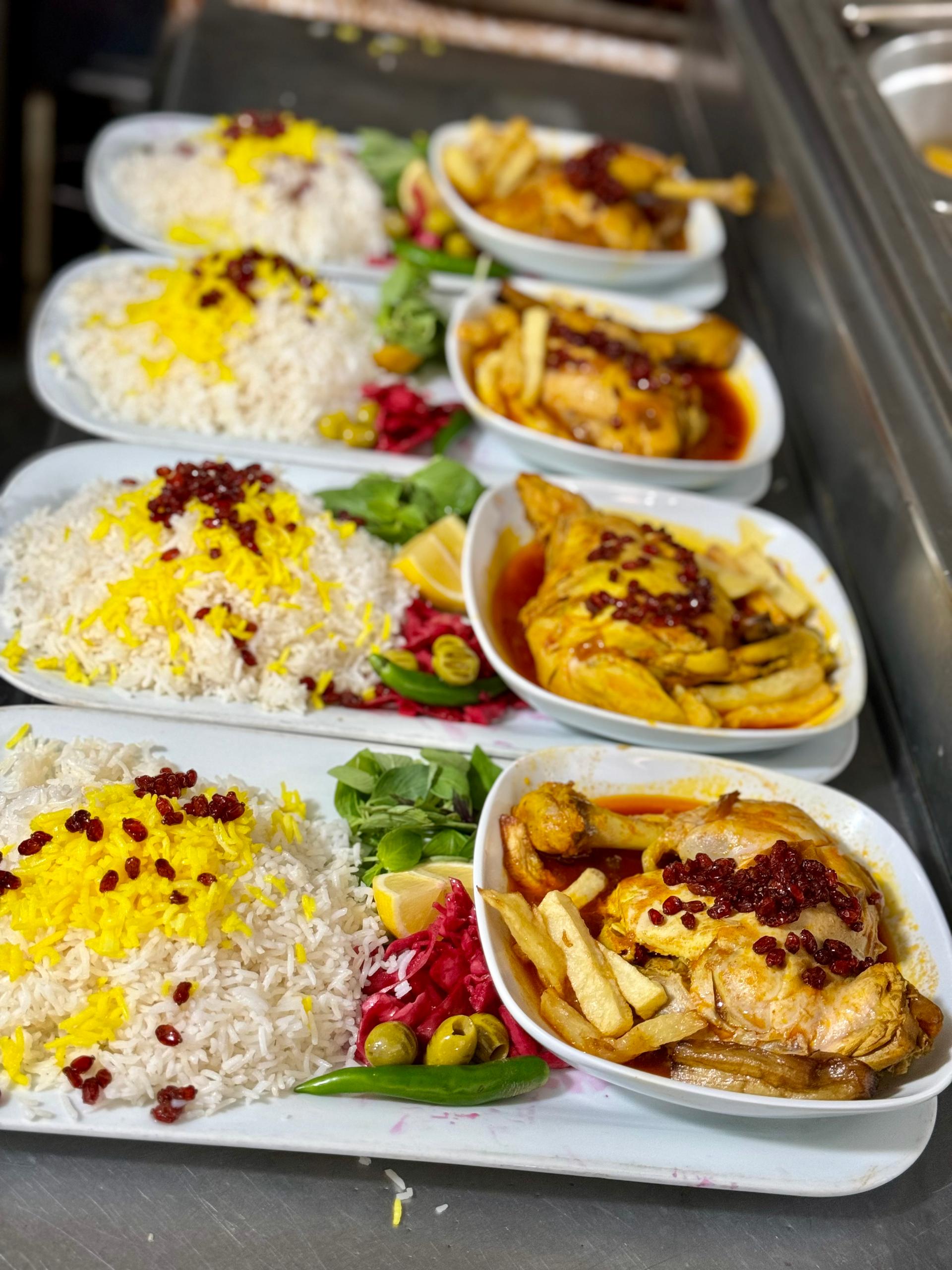 کافه و پیتزا آرت