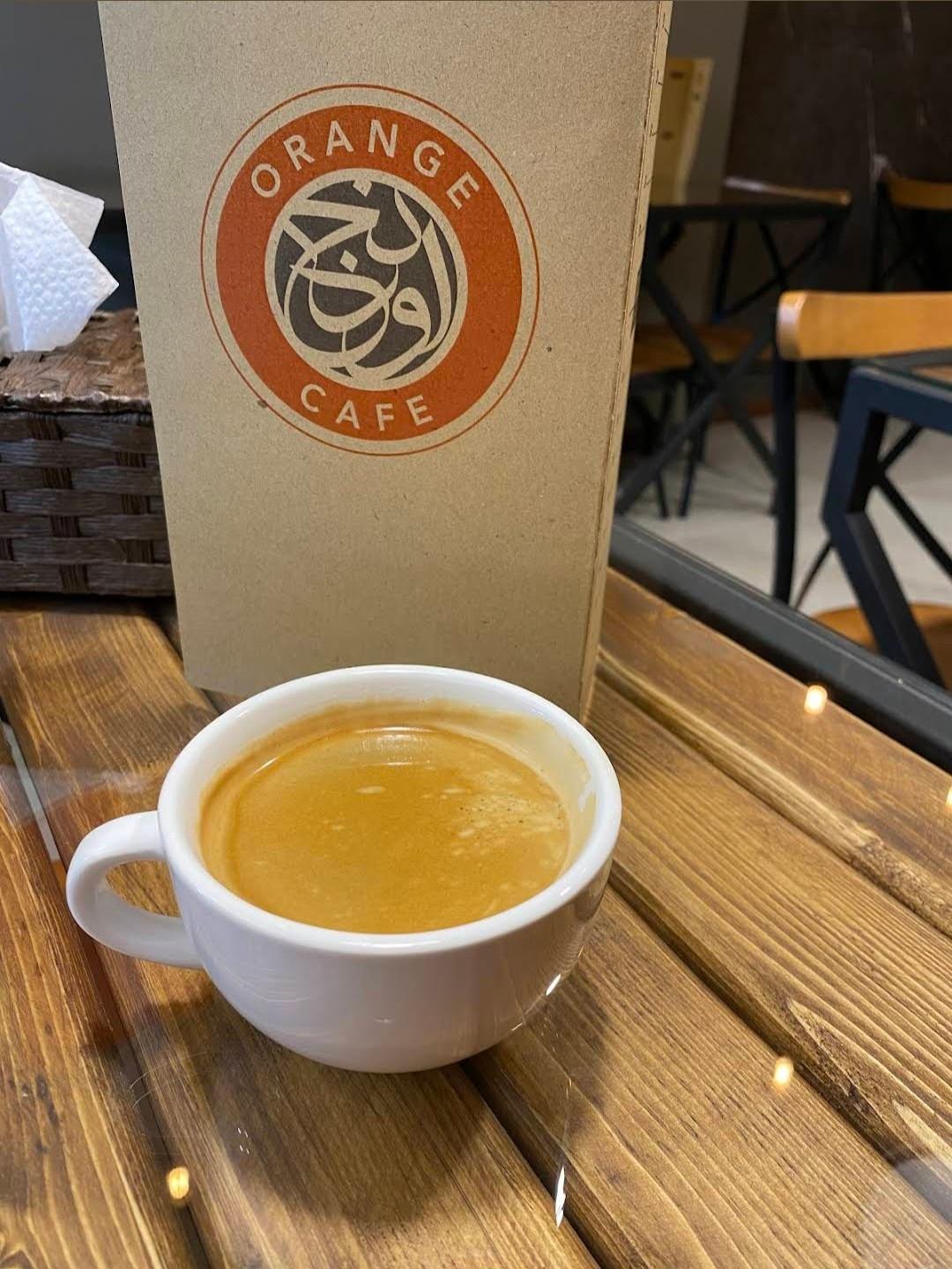 کافه پاییز