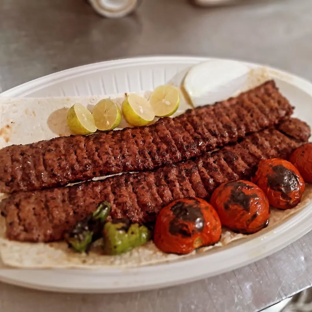 کباب سرای هویدا