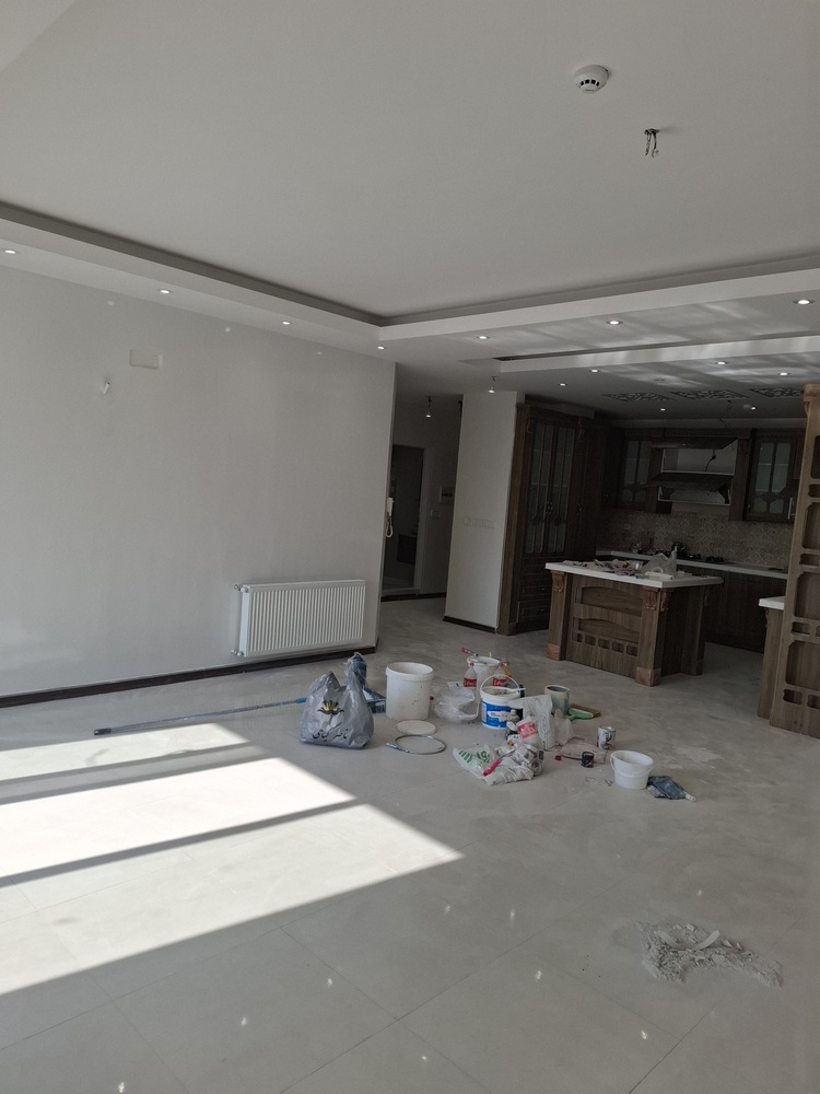 گچکاری و نقاشی ساختمان اسداللهی